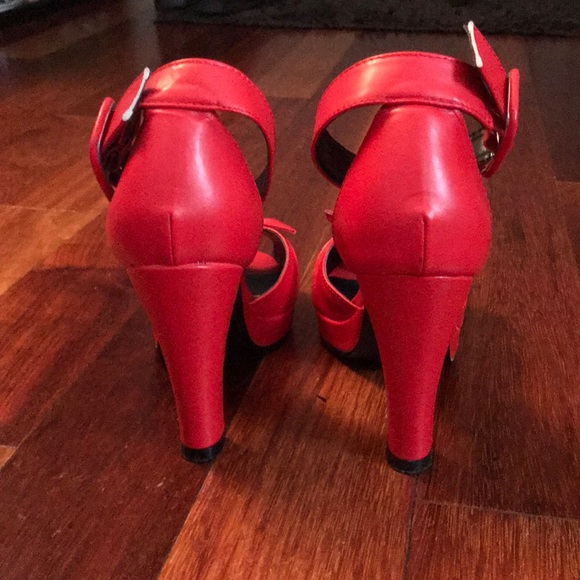 T.U.K. Red Knot Ankle Heel Shoes 🔥🔥🔥 - Picture 2 of 7